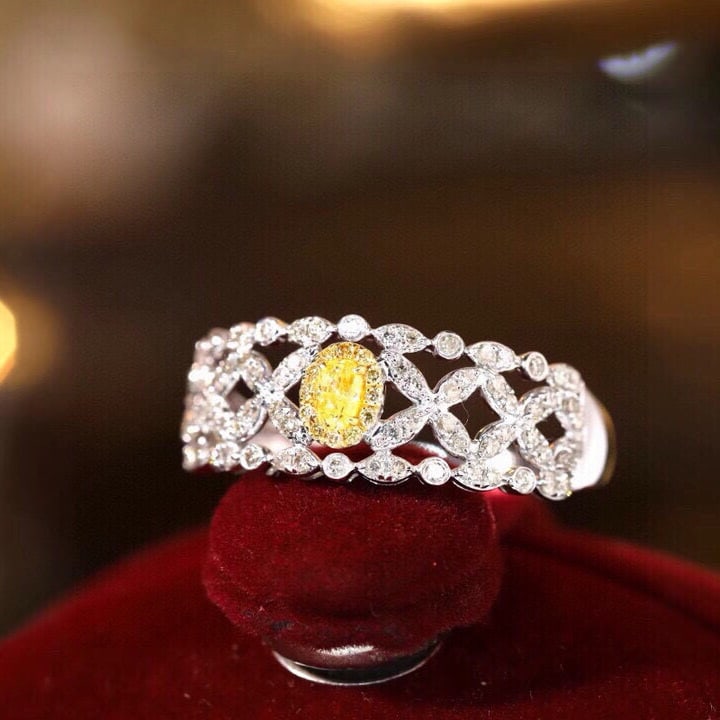 14k Gold 0.50 Ctw Natural Yellow Diamond & Diamond Ring - 2
