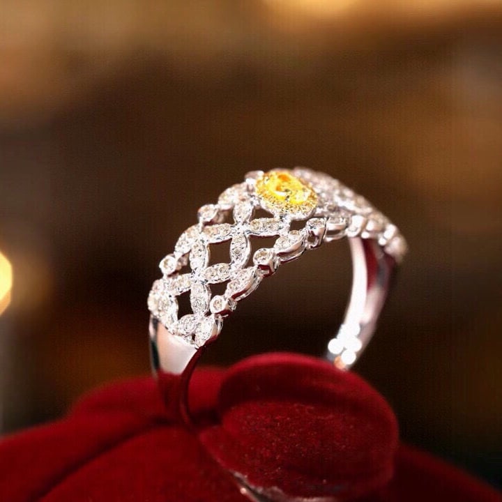 14k Gold 0.50 Ctw Natural Yellow Diamond & Diamond Ring - 4