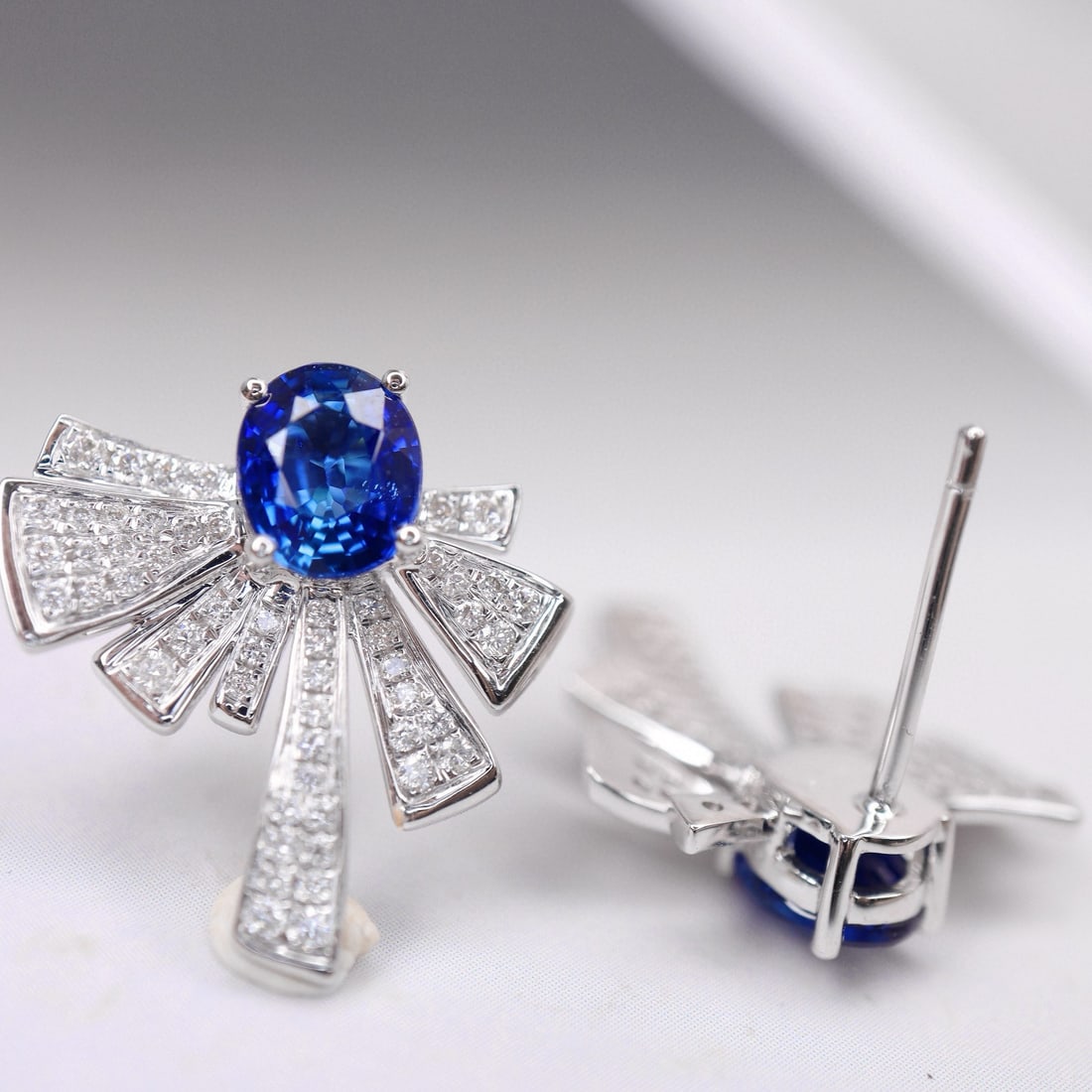 14k Gold 2.5 Ctw Natural Sapphire & Diamond Earrings - 6