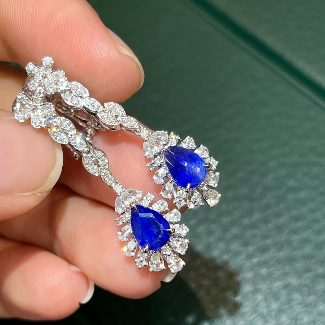 14k Gold 2.87 Ctw Vivid Blue Natural Sapphire & Sapphire Earrings - 4