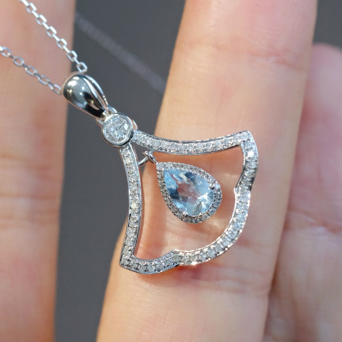 14k Gold 0.67 Ctw Natural Aquamarine & Diamond Pendant( Without Chain ) - 4