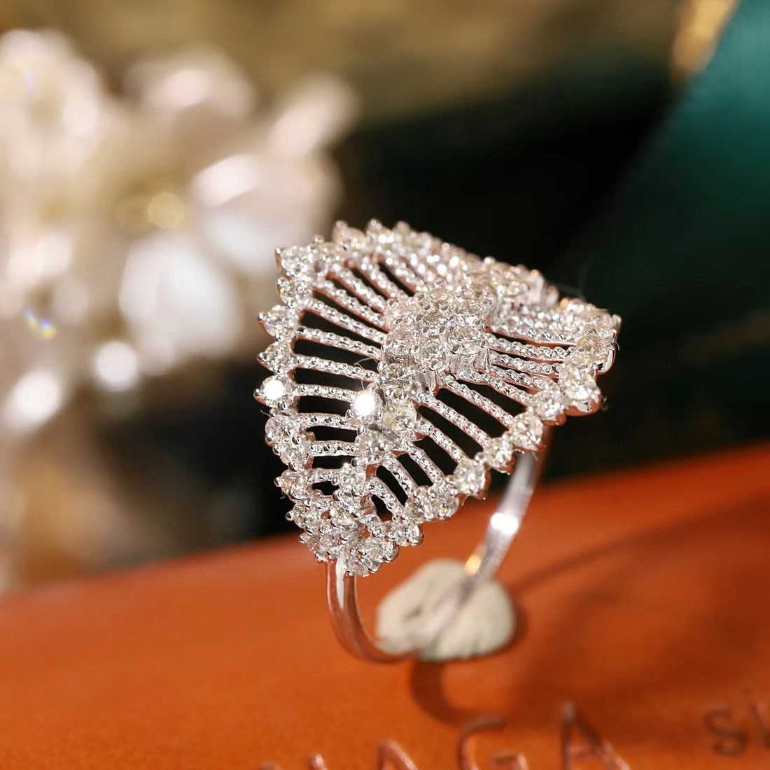 14k Gold 0.76 Ct Natural H Diamond Ring - 3