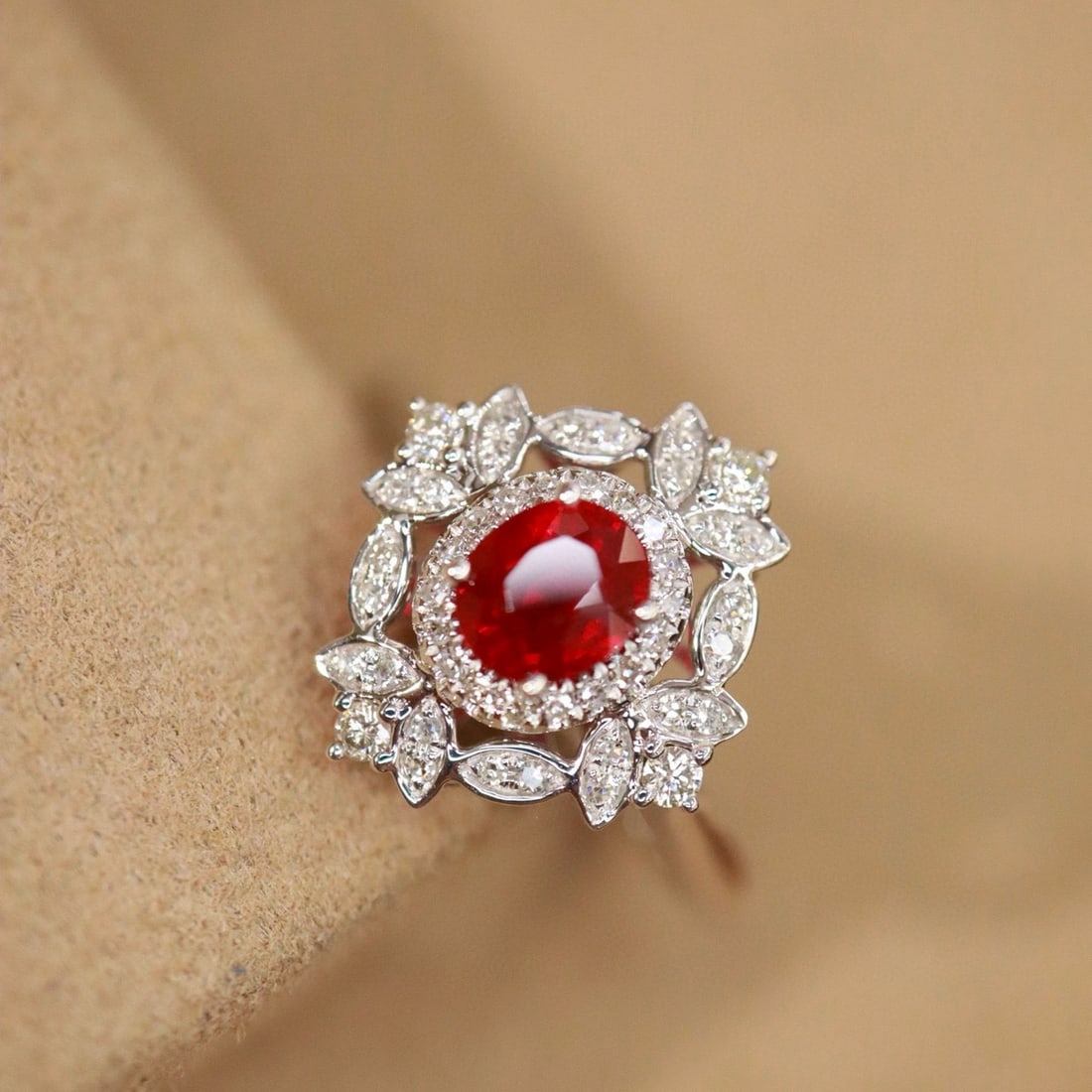 14k Gold 0.82 Ctw Natural Ruby & Diamond Ring - 2