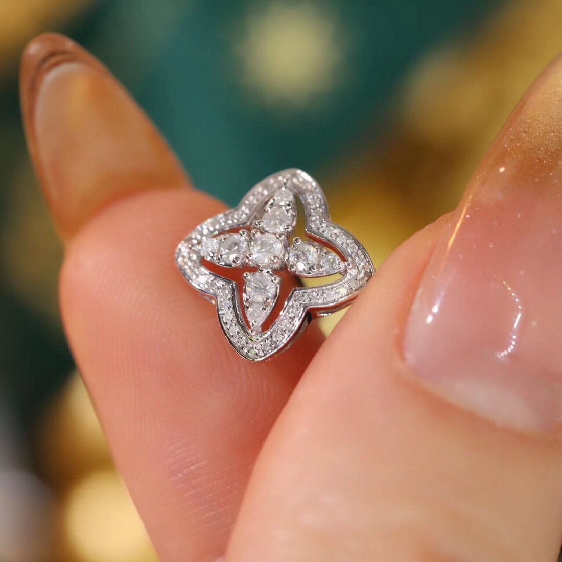 14k Gold 0.42 Ct Natural H Diamond Earrings - 7