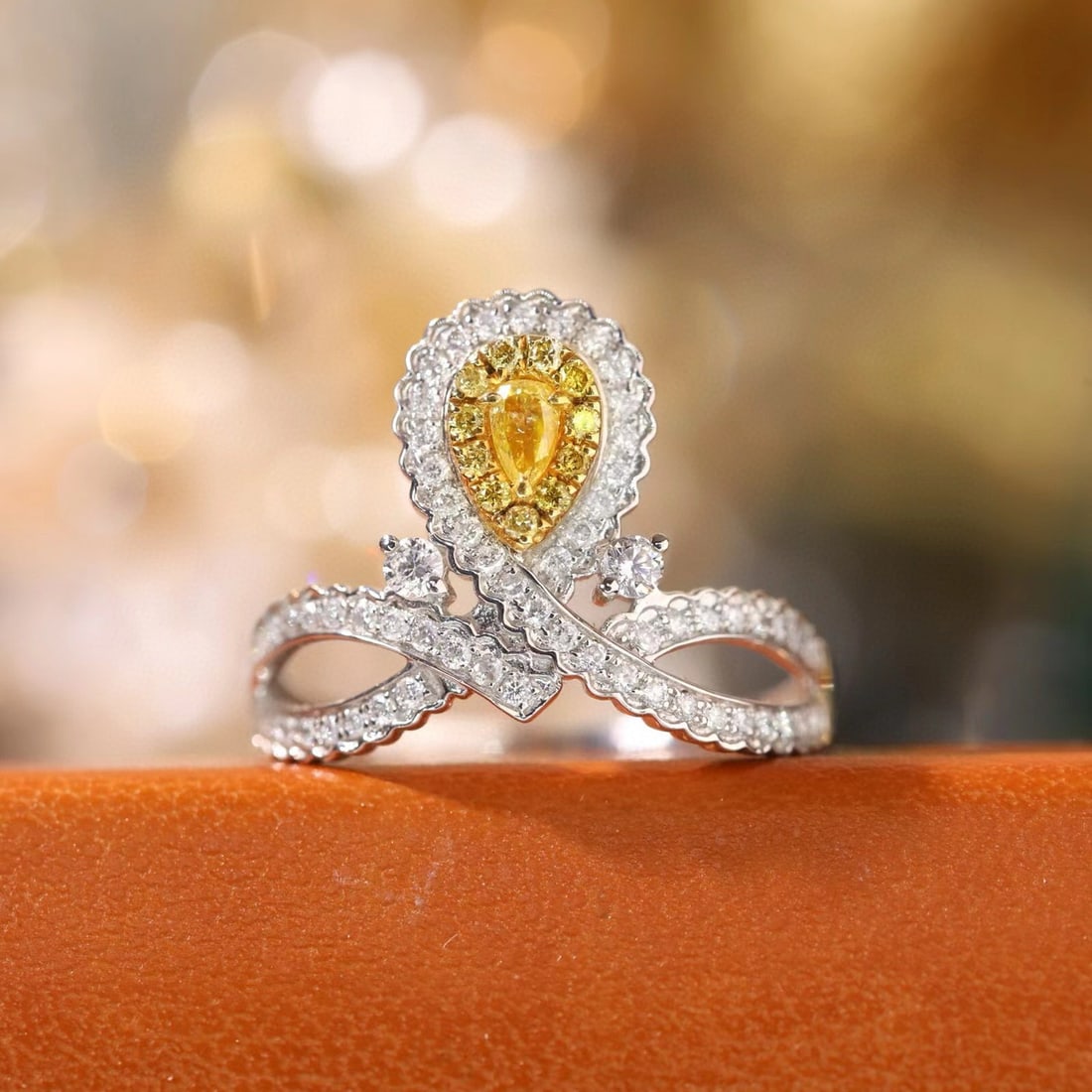 14k Gold 0.60 Ctw Natural Yellow Diamond & Diamond Ring: Ref:230953087 // gold content:14k gold // ring size:7. 25us // // main gemstone:yellow diamond // shape:pear // carat weight:0. 15ct // color:yellow // treatment:natural // // adjacent gemstone 2