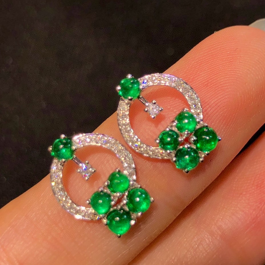 14k Gold 0.93 Ctw Vivid Green Natural Emerald & Diamond Earrings - 4