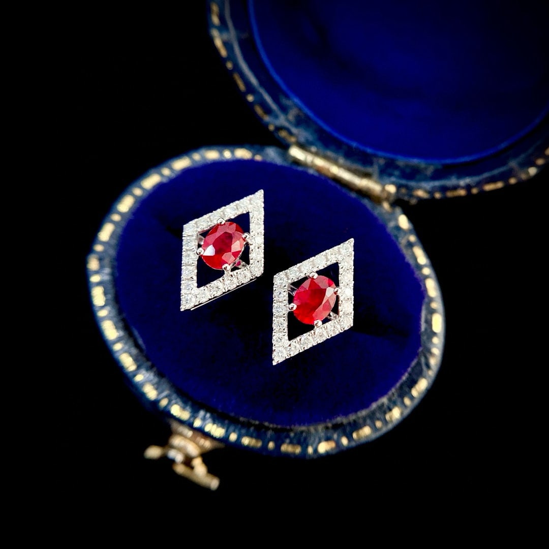 14k Gold 0.63 Ctw Natural Ruby & Diamond Earrings - 4