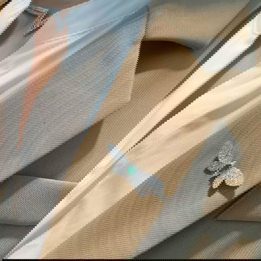 14k Gold 0.56 Ctw Vivid Green Natural Emerald & Diamond Brooch - 3