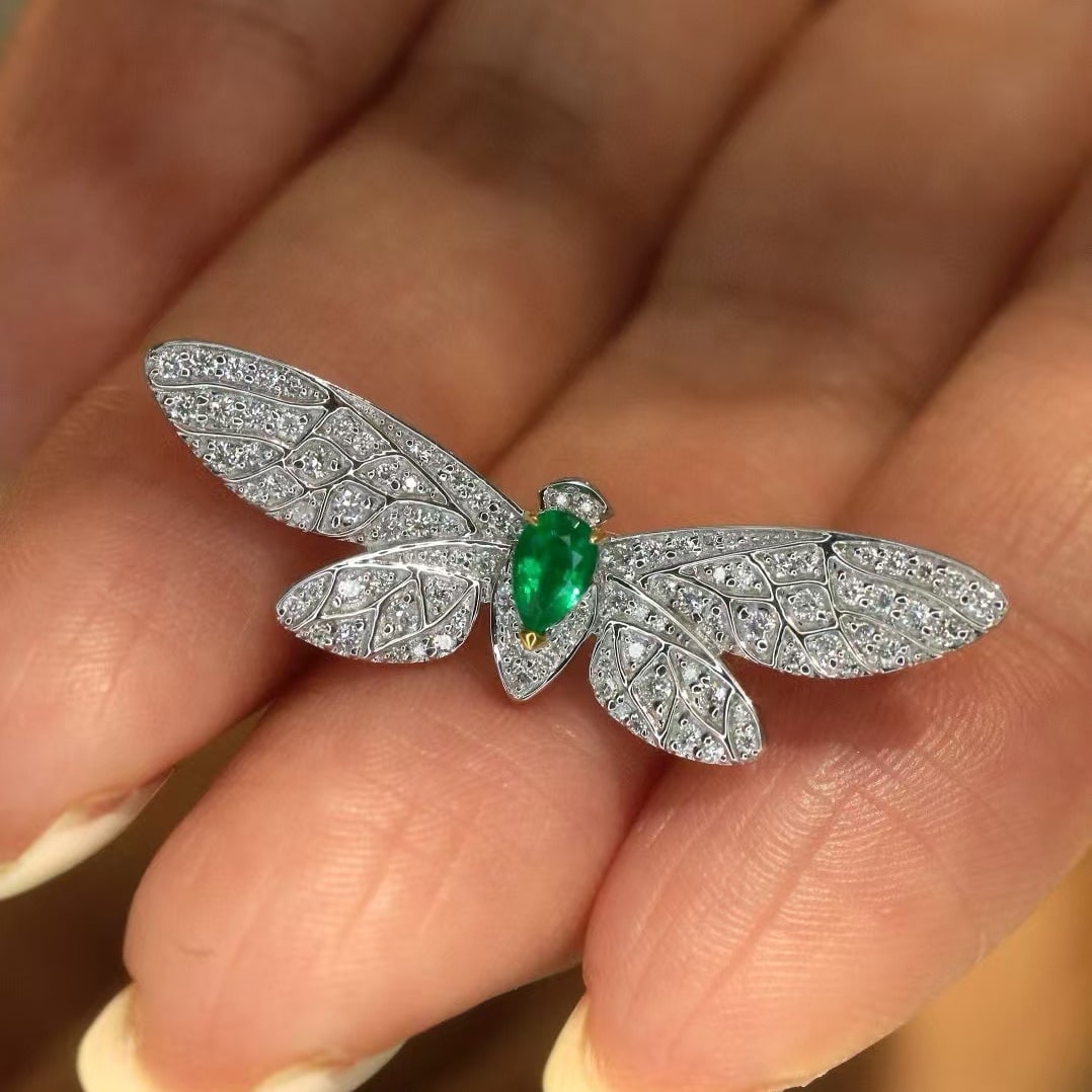 14k Gold 0.56 Ctw Vivid Green Natural Emerald & Diamond Brooch - 5