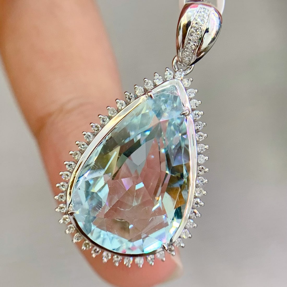14k Gold 10.2 Ct Natural Aquamarine & Diamond Pendant( Without Chain ) - 2