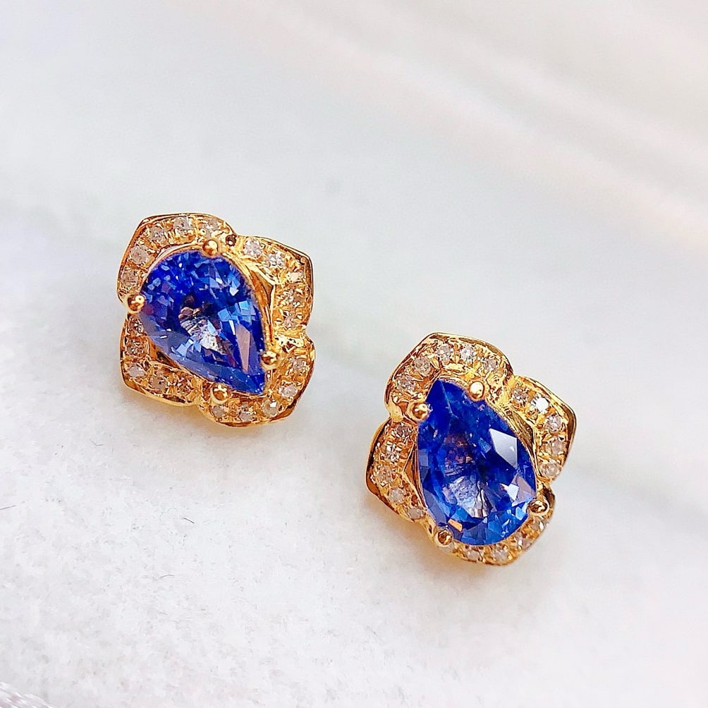 14k Gold 1.2 Ct Natural Sapphire & Diamond Earrings: Ref:230953117 // gold content:14k gold // main gemstone:sapphire // shape:pear // carat weight:1. 2ct // color:blue // treatment:natural // // adjacent gemstone 2 : diamond // number of stones:40