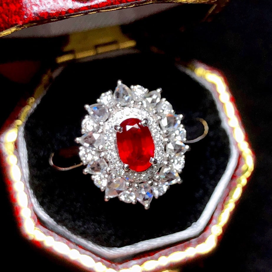 14k Gold 1.35 Ctw Natural Ruby & Diamond Ring - 6