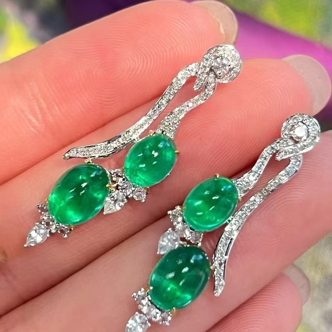 14k Gold 5.5 Ct Vivid Green Natural Emerald & Diamond Earrings - 2