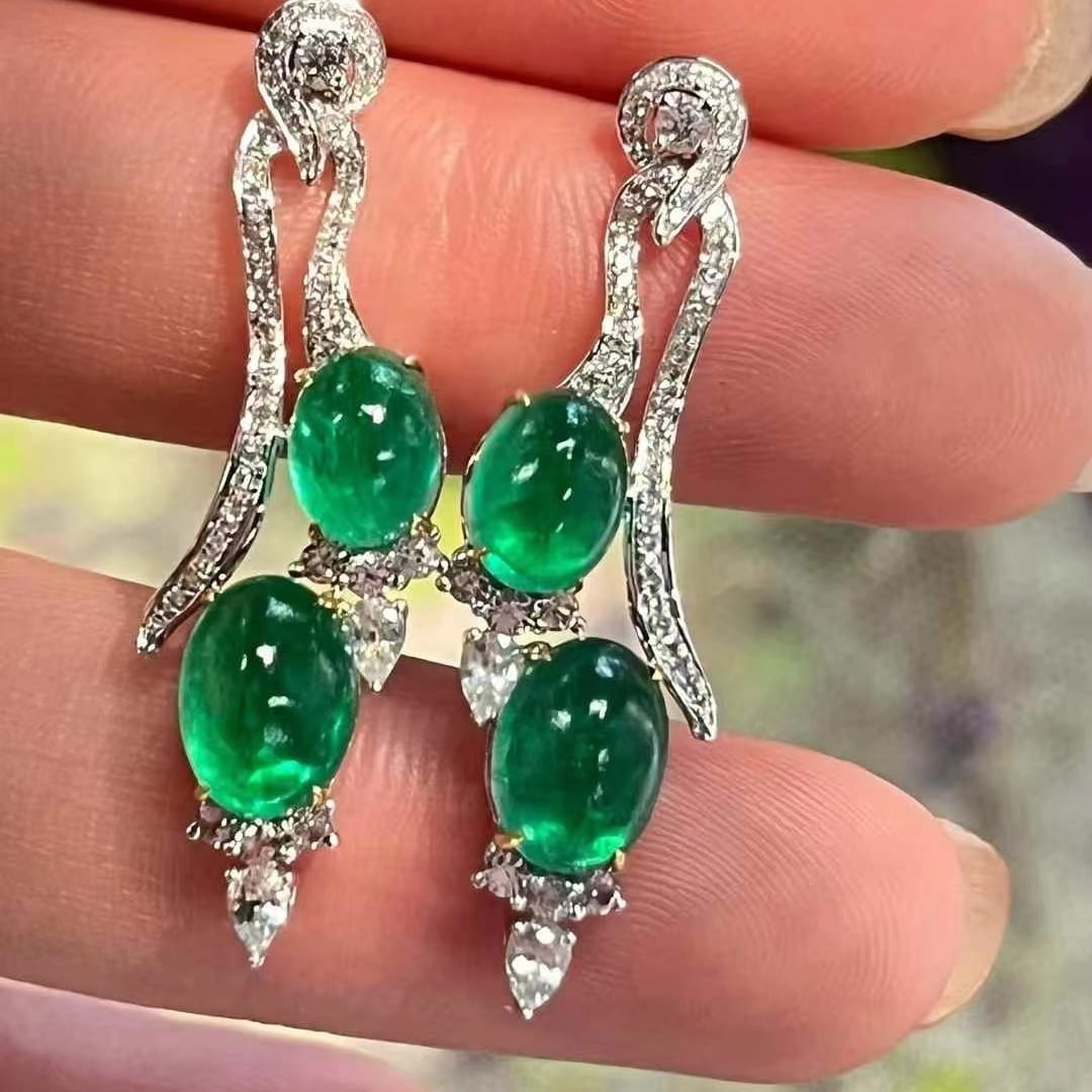 14k Gold 5.5 Ct Vivid Green Natural Emerald & Diamond Earrings - 4