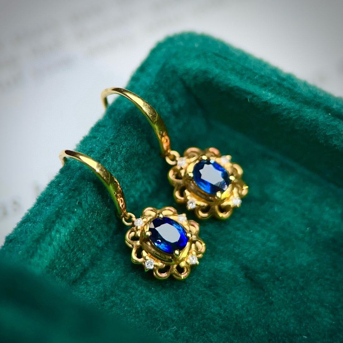 14k Gold 0.7 Ct Natural Sapphire & Diamond Earrings - 3