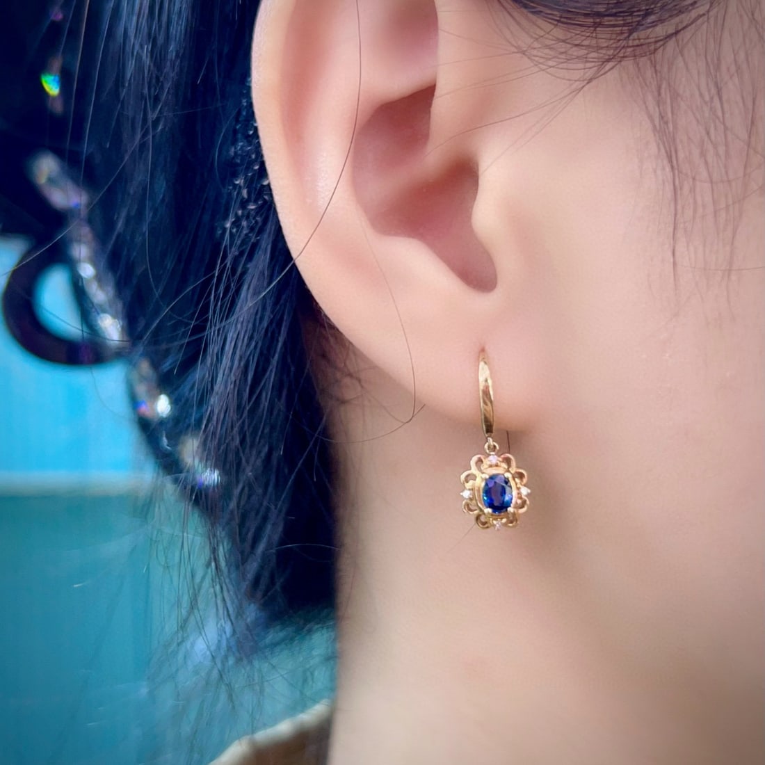 14k Gold 0.7 Ct Natural Sapphire & Diamond Earrings - 5