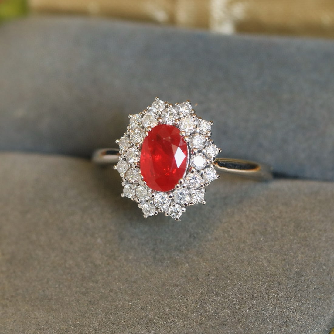 14k Gold 1.54 Ctw Natural Ruby & Diamond Ring - 4