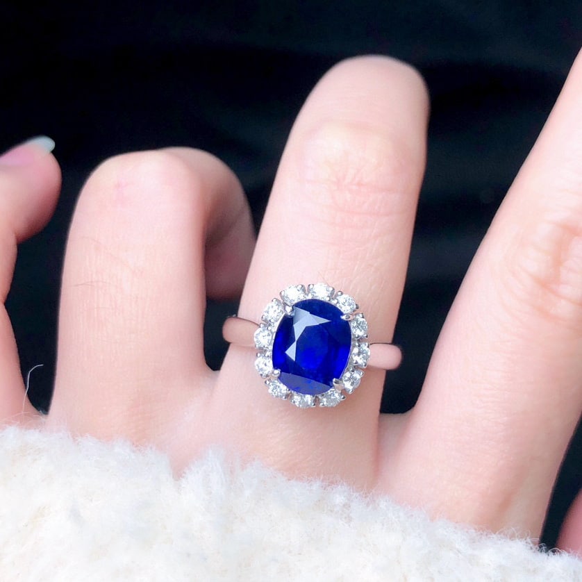 14k Gold 5.08 Ctw Natural Sapphire & Diamond Ring - 5