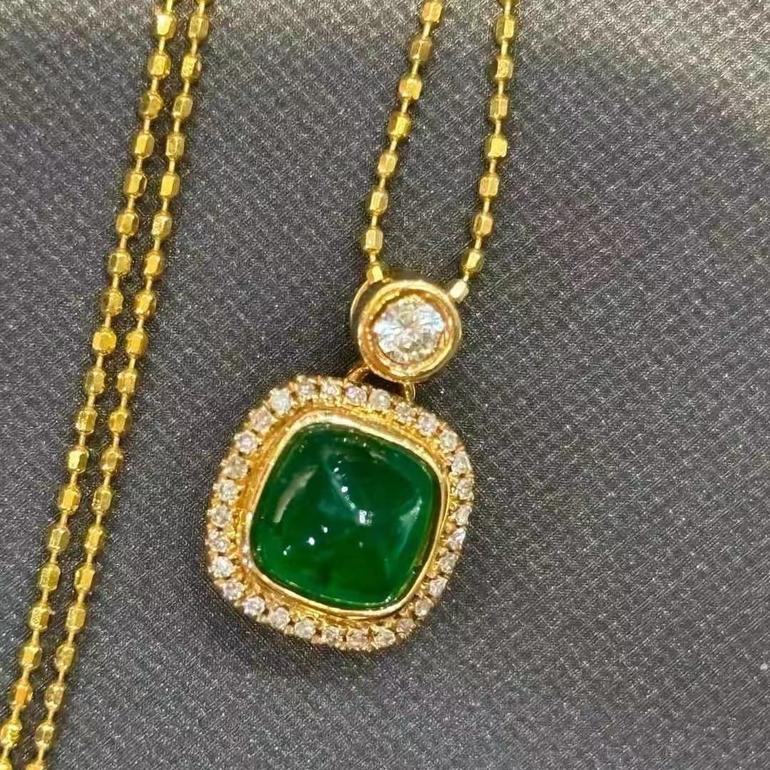 14k Gold 1.15 Ct Vivid Green Natural Emerald & Diamond Necklace - 4