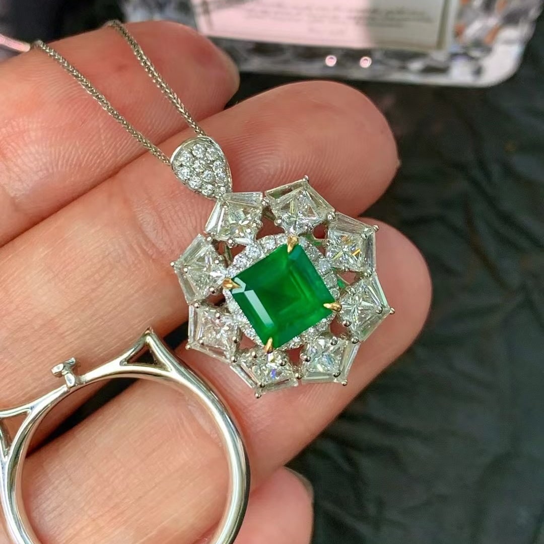 14k Gold 4.02 Ctw Natural Emerald & Diamond Ring/pendant( Without Chain ) - 5