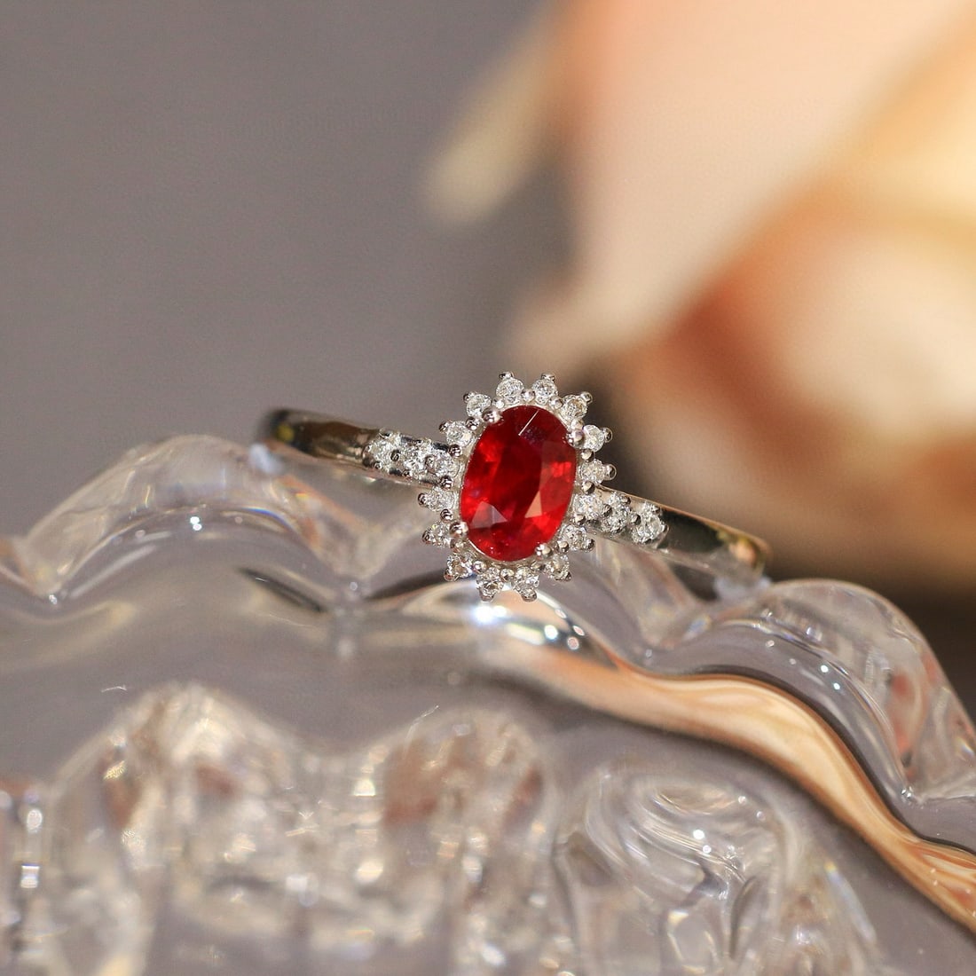 14k Gold 0.67 Ctw Natural Ruby & Diamond Ring - 7