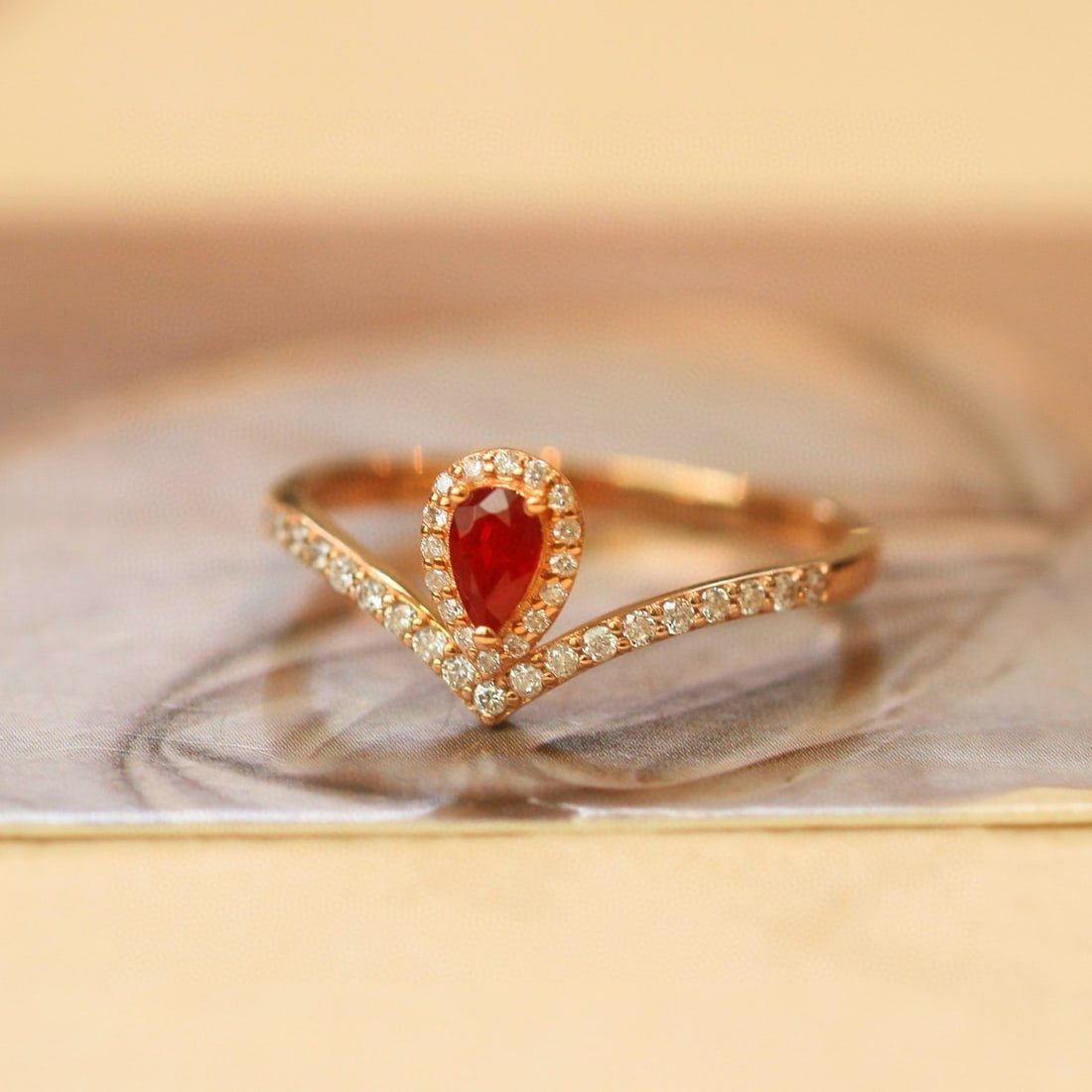 14k Gold 0.52 Ctw Natural Ruby & Diamond Ring - 7