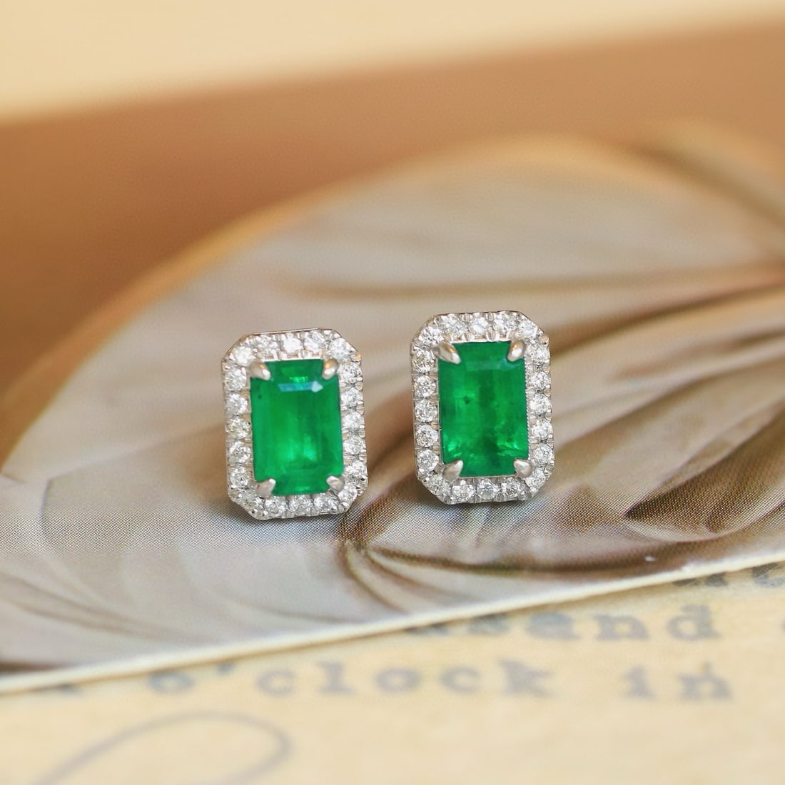 14k Gold 1.27 Ctw Vivid Green Natural Emerald & Diamond Earrings - 7