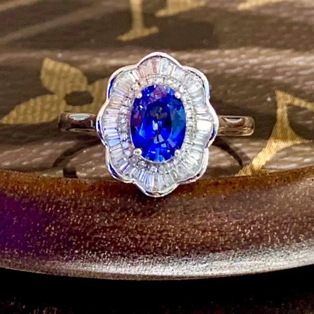14k Gold 1.1 Ct Natural Sapphire & Diamond Ring - 3