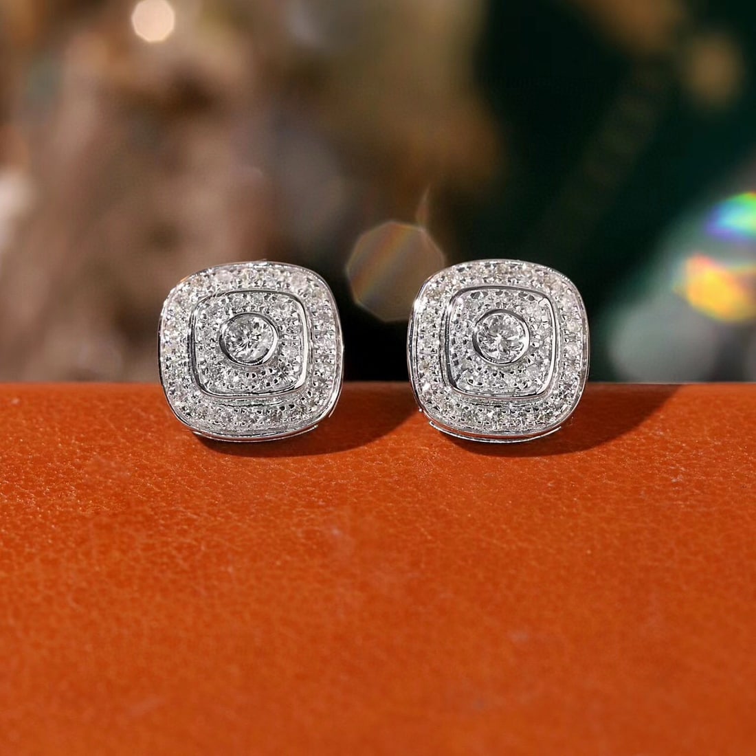 14k Gold 0.32 Ct Natural H Diamond Earrings: Ref:230953225 // gold content:14k gold // main gemstone:diamond // shape:round // carat weight:0. 32ct // clarity grade:vs-si // color:h // treatment:natural // cut grade:g // Condition: NewLow