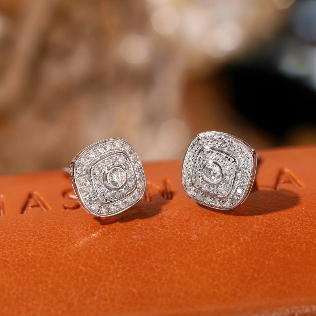 14k Gold 0.32 Ct Natural H Diamond Earrings - 6