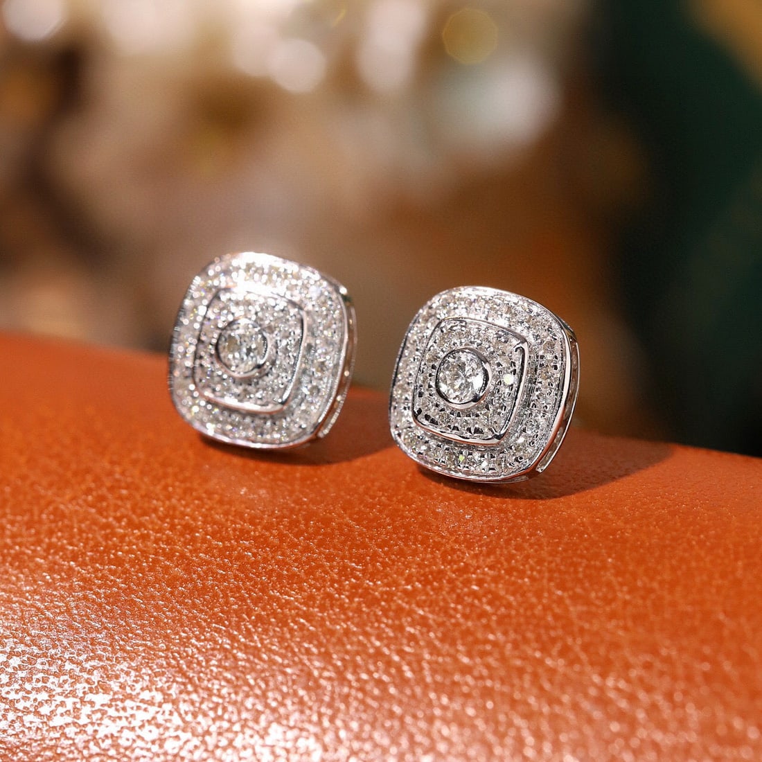 14k Gold 0.32 Ct Natural H Diamond Earrings - 7