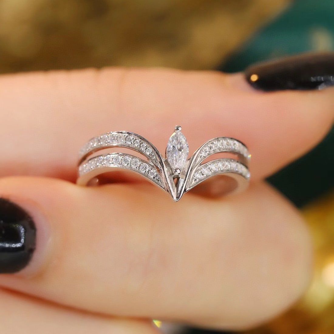 14k Gold 0.32 Ct Natural H Diamond Ring - 4