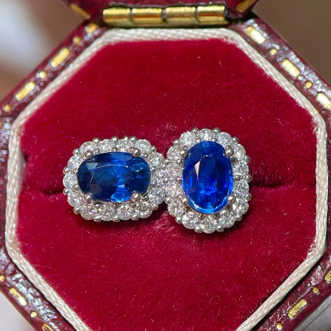 14k Gold 1.33 Ctw Vivid Blue Natural Sapphire & Diamond Earrings - 2