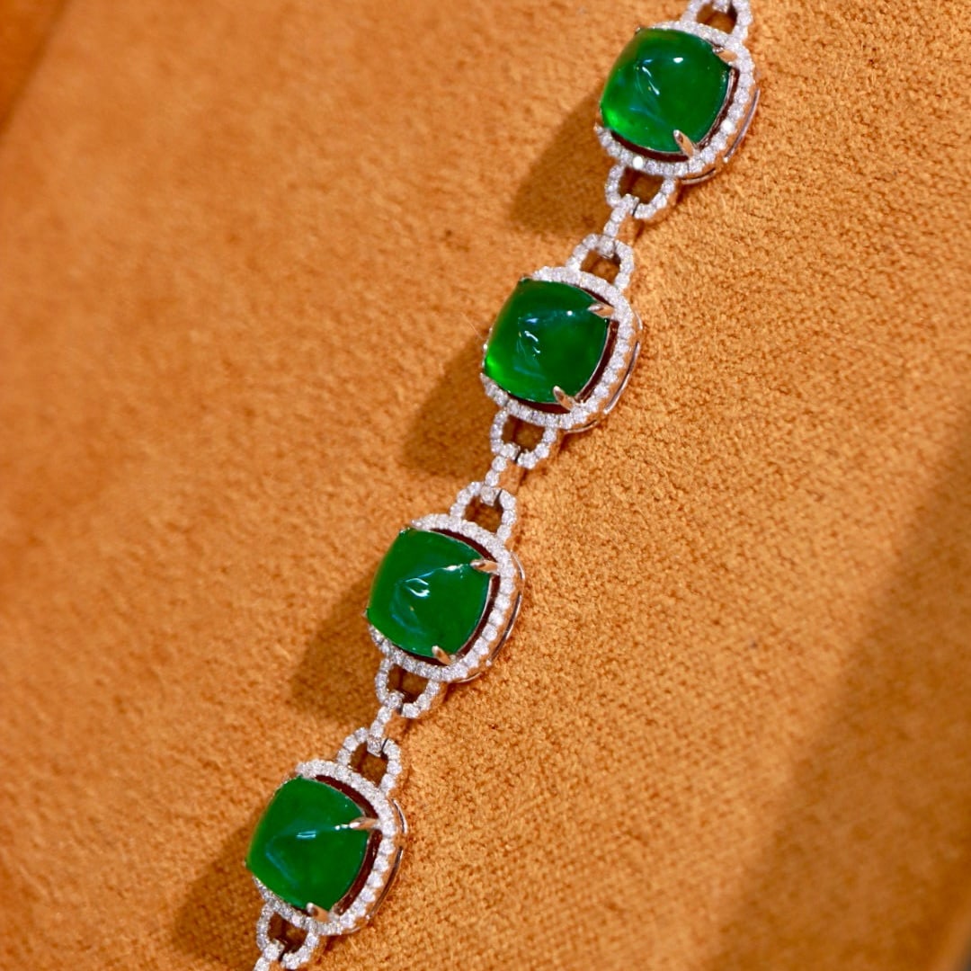 14k Gold 11.20 Ctw Vivid Green Natural Emerald & Diamond Bracelet - 2