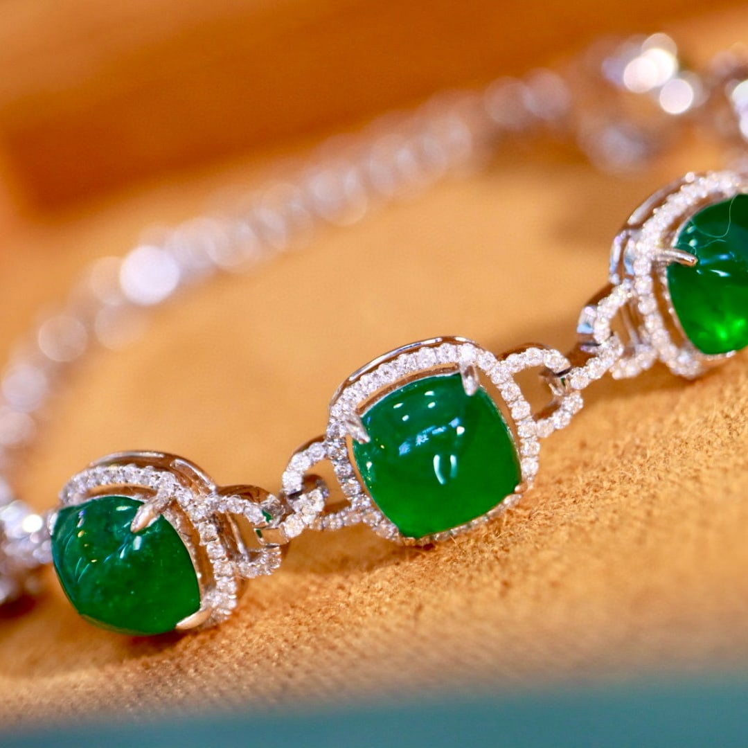 14k Gold 11.20 Ctw Vivid Green Natural Emerald & Diamond Bracelet - 7