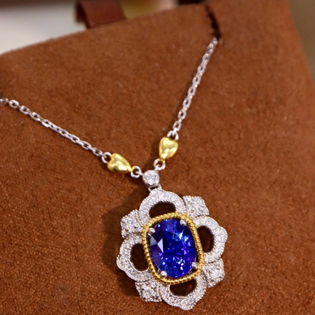 14k Gold 2.44 Ctw Natural Sapphire & Diamond Necklace: Ref:230954006 // gold content:14k gold // main gemstone:sapphire // shape:oval // carat weight:2. 23ct // color:royal blue // treatment:natural // // adjacent gemstone 2 : diamond // shape:round // ca