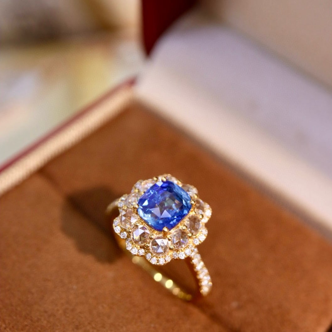 14k Gold 2.74 Ctw Natural Sapphire & Diamond Ring - 6