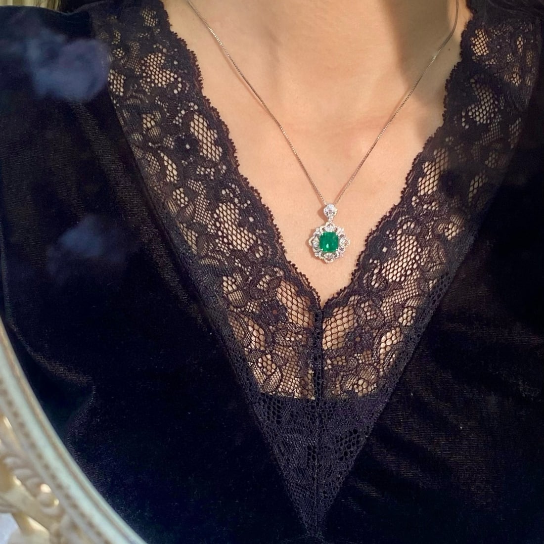 14k Gold 3.29 Ctw Vivid Green Natural Emerald & Diamond Pendant( Without Chain ) - 8