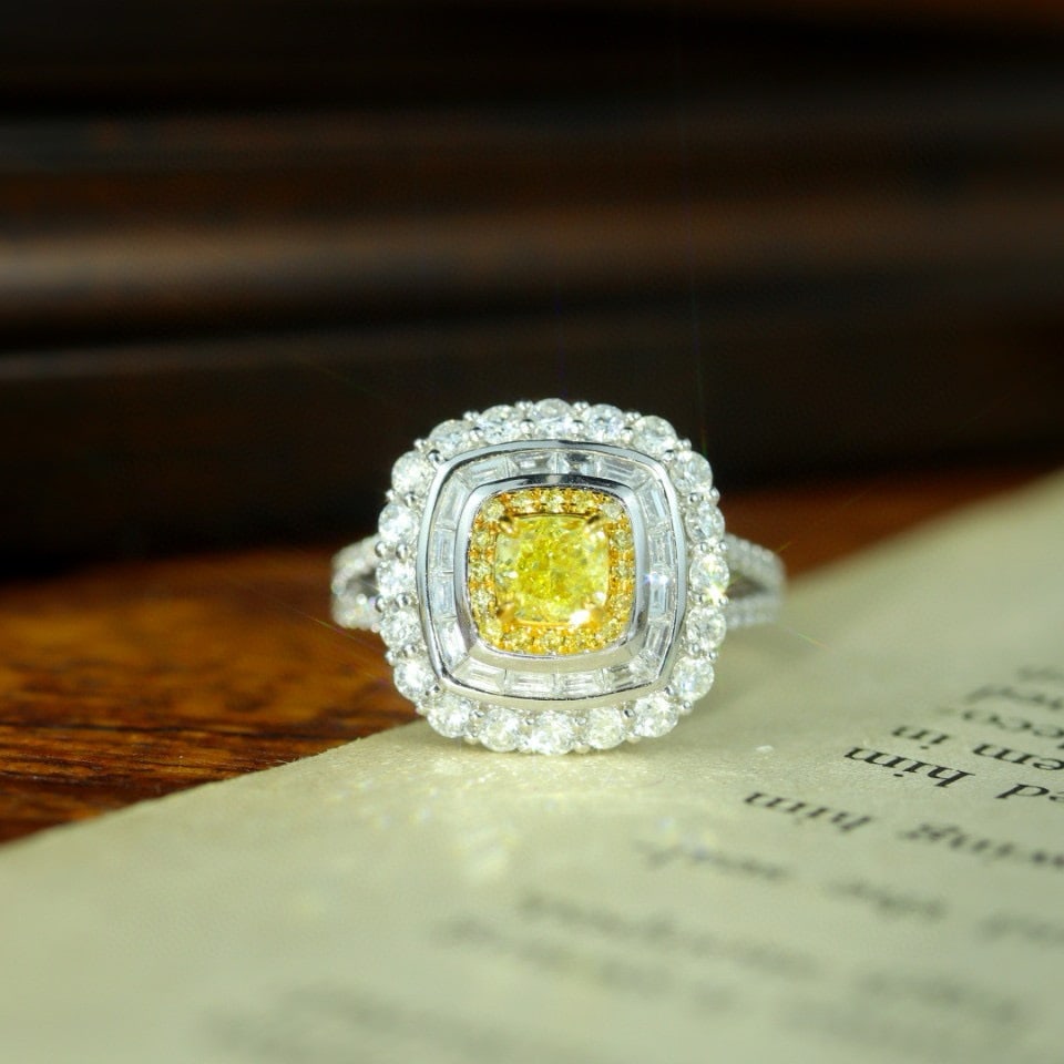14k Gold 1.72 Ctw Natural Yellow Diamond & Diamond Ring/pendant( Without Chain ): Ref:230954033 // gold content:14k gold // ring size:7. 25us // // main gemstone:yellow diamond // shape:cushion // carat weight:0. 51ct // color:yellow // treatment:natural // // adjacent gemstone