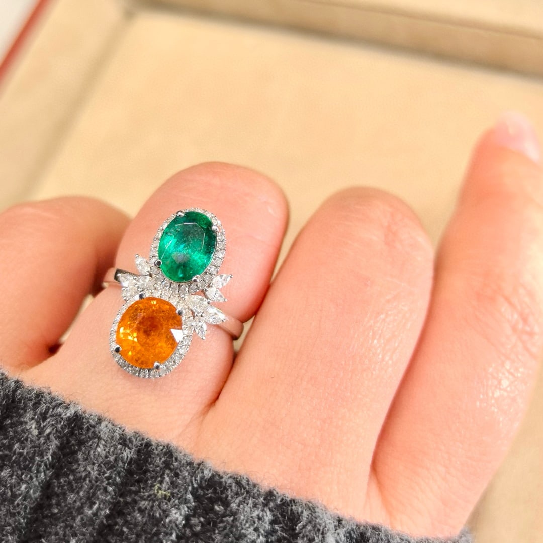 14k Gold 4.57 Ctw Natural Emerald & Spessartine & Toi Et Moi Ring - 7