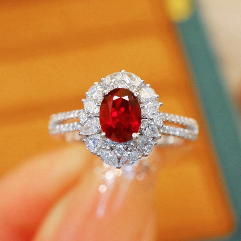 14k Gold 1.56 Ctw Natural Ruby & Diamond Ring: Ref:230954050 // gold content:14k gold // ring size:7. 25us // // main gemstone:ruby // shape:oval // carat weight:1. 03ct // color:pigeonblood red // treatment:natural // // adjacent gemstone 2 : dia