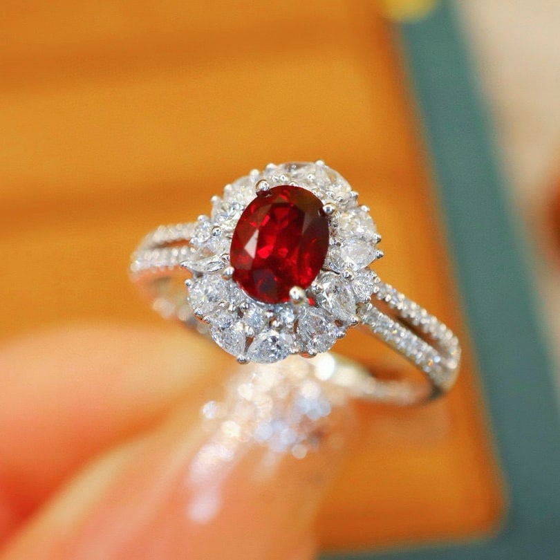 14k Gold 1.56 Ctw Natural Ruby & Diamond Ring - 2