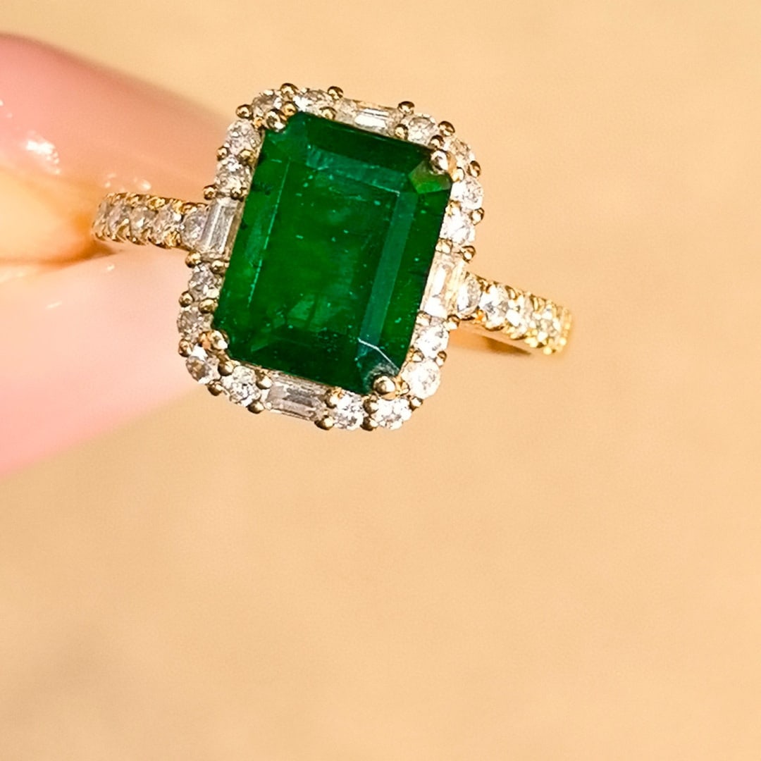 14k Gold 3.41 Ctw Vivid Green Natural Emerald & Diamond Ring - 3