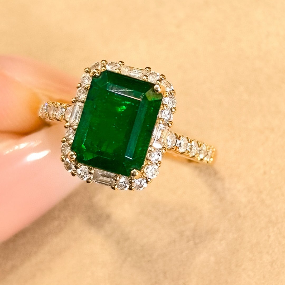 14k Gold 3.41 Ctw Vivid Green Natural Emerald & Diamond Ring - 6