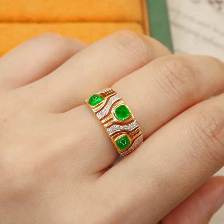 14k Gold 0.97 Ctw Vivid Green Natural Emerald & Diamond Ring - 6