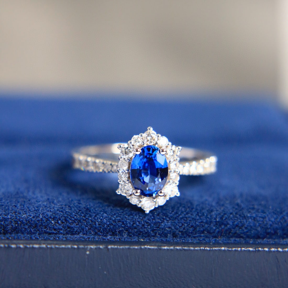 14k Gold 1.27 Ctw Natural Sapphire & Diamond Ring - 4