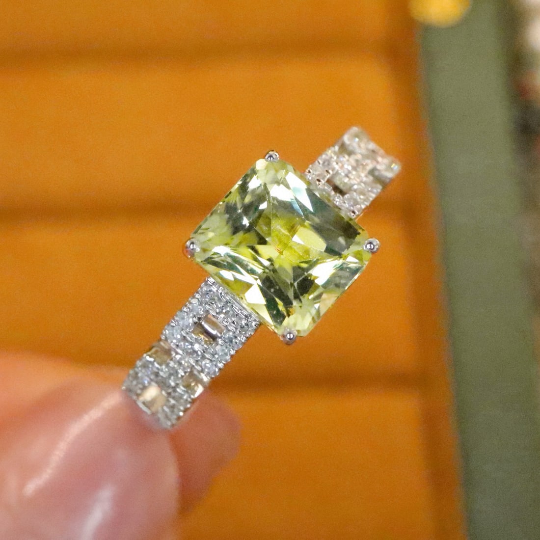 14k Gold 1.85 Ctw Natural Chrysoberyl & Diamond Ring - 3