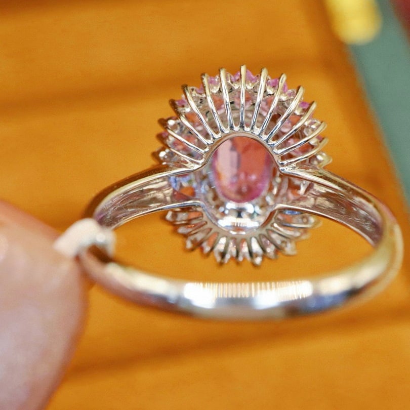 14k Gold 1.36 Ctw Natural Padparadscha Sapphire & Diamond Ring - 4
