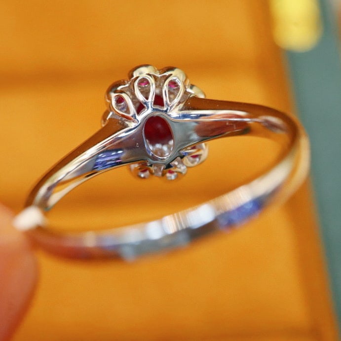 14k Gold 0.57 Ctw Natural Ruby & Diamond Ring - 4