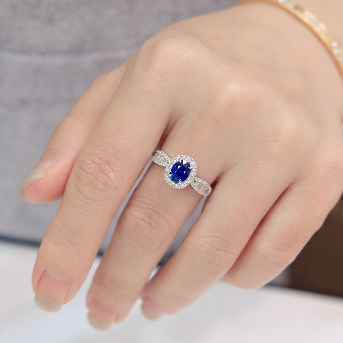 14k Gold 1.73 Ctw Natural Sapphire & Diamond Ring - 7